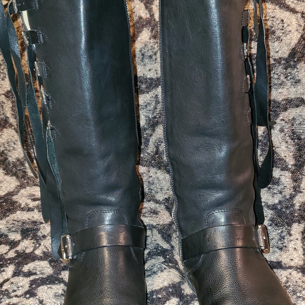 Frye Veronica tall strap motorcycle riding boots. Excellent, used condition!